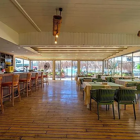 Halikarya & Restaurant