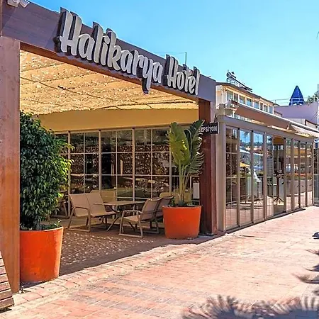 Halikarya & Restaurant Hotel *